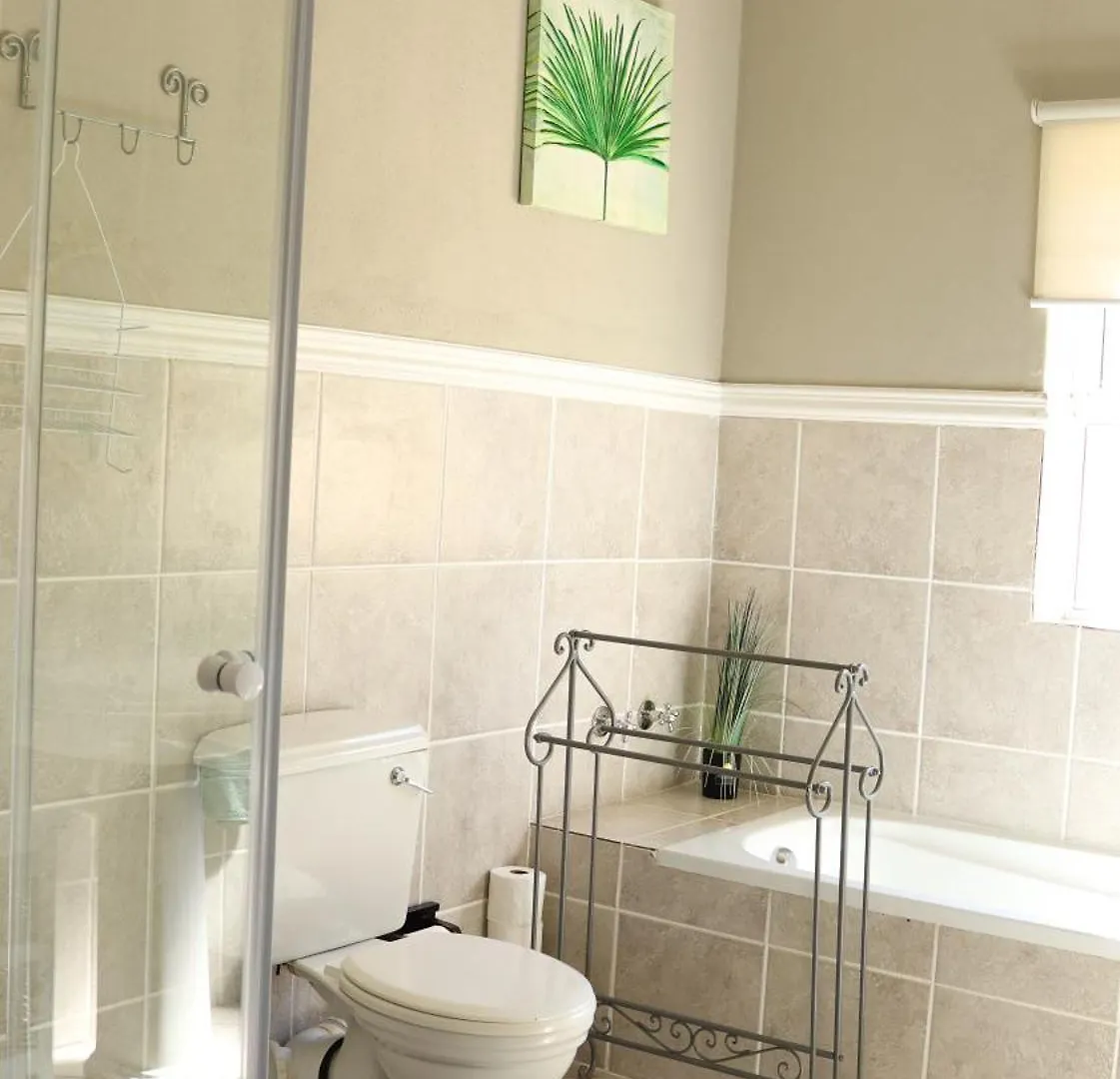Bed and breakfast Big Five Apartement Somerset West